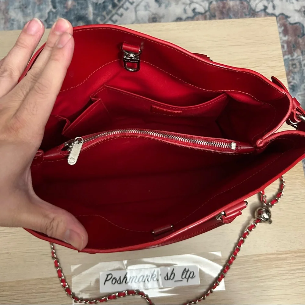 Authentic Louis Vuitton Red Epi Passy PM Satchel Bag - Picture 4 of 9
